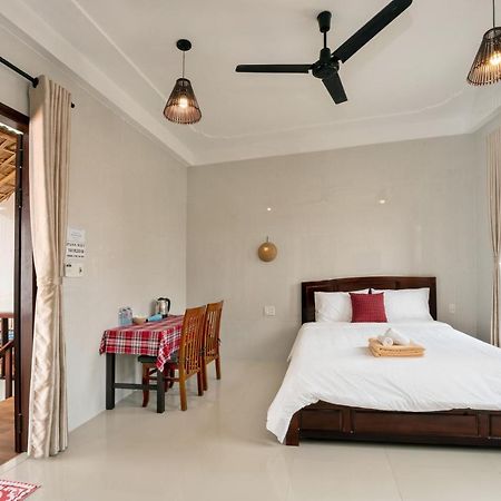 Pink Beach Homestay Hoi An Exterior photo