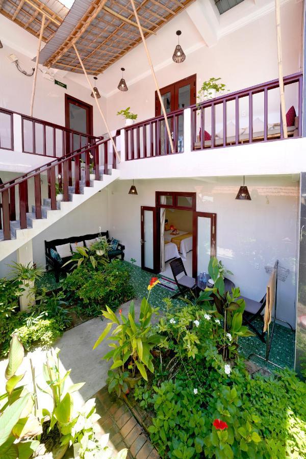 Pink Beach Homestay Hoi An Exterior photo